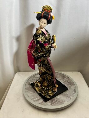 Vintage Japanese Geisha Doll Black Gold Kimono Pink Obi Fan Figurine 14”